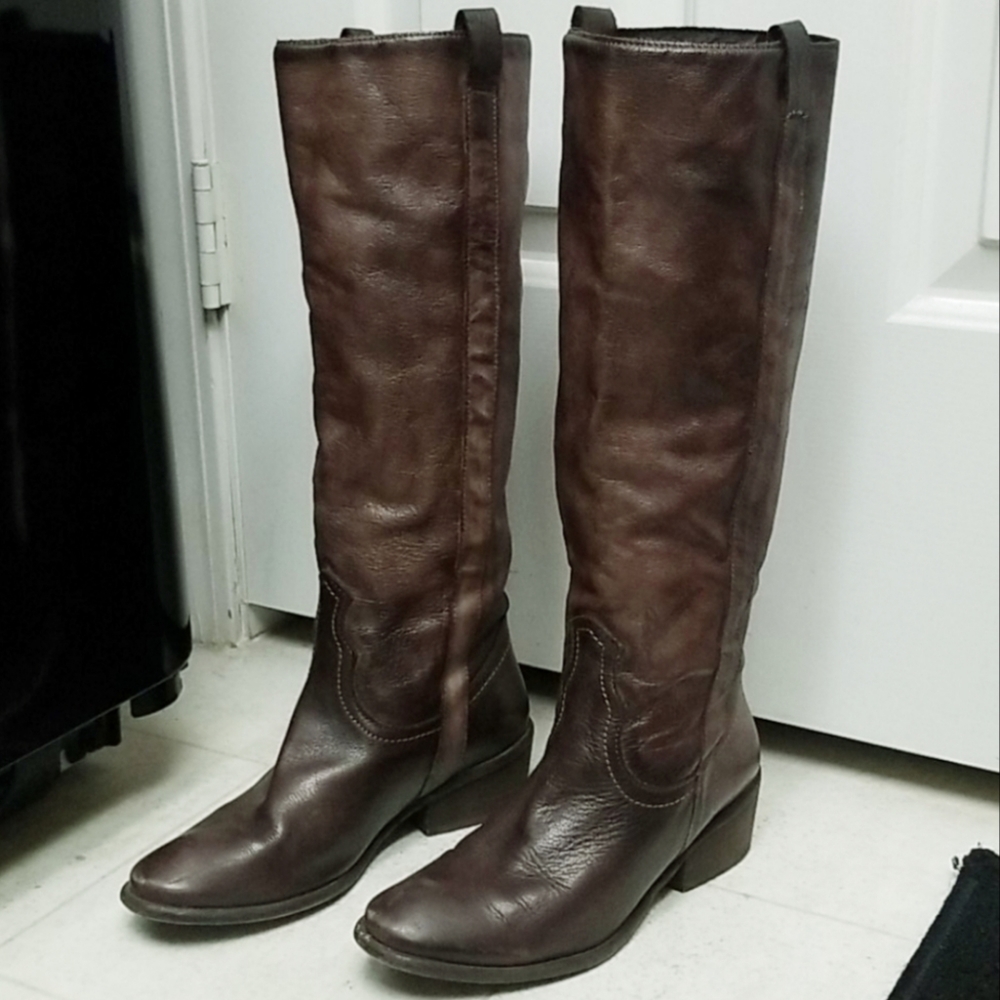 Gorgeous Distressed Leather Knee Boots